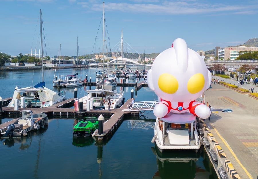 2026高雄冬日遊樂園再祭彩蛋　Q版初代超人力霸王領航愛河灣　吸引民眾瘋搶拍