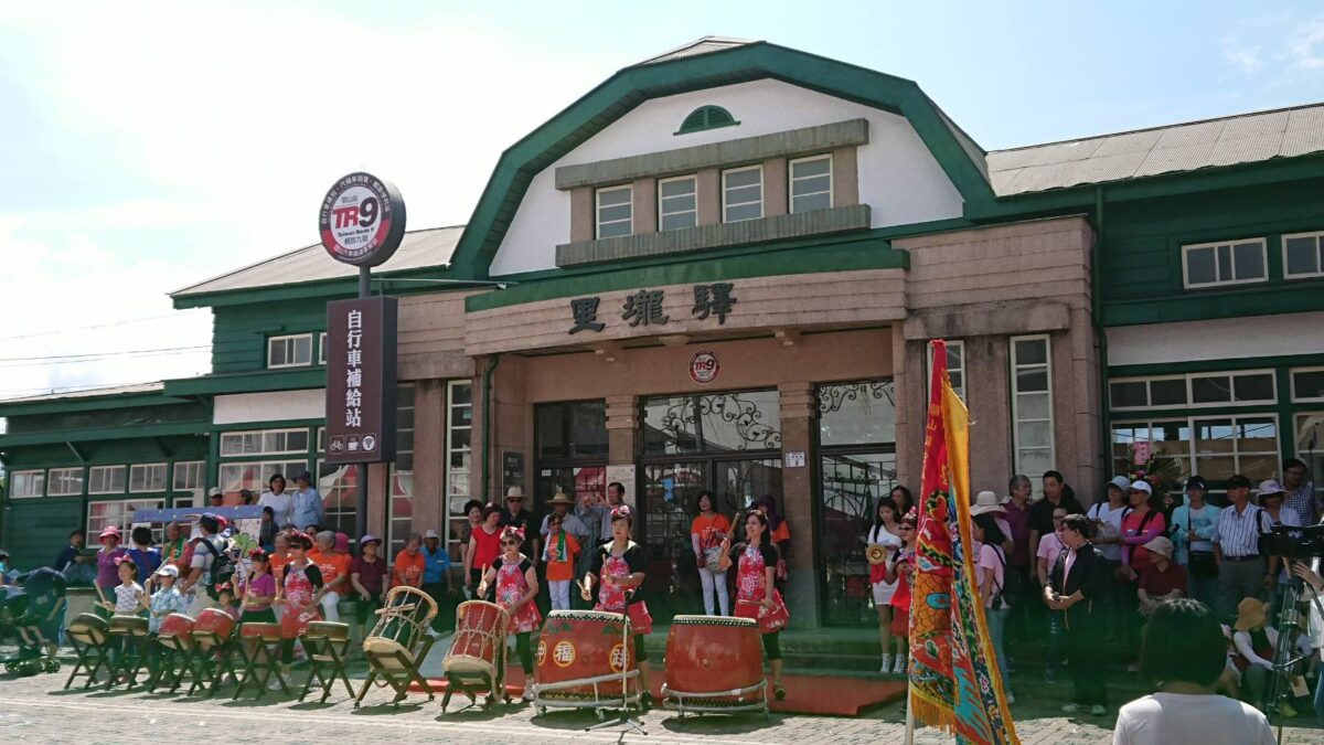 台鐵馬到成功鐵定成 走春宜花東小站賞景踏青