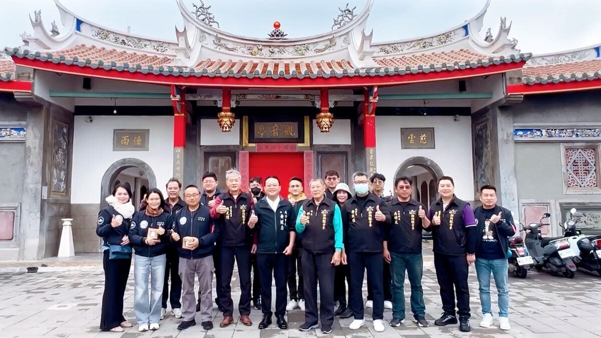 臘月十五依禮參香　馬公市長黃健忠率市政團隊為城市年度轉換祈願安定