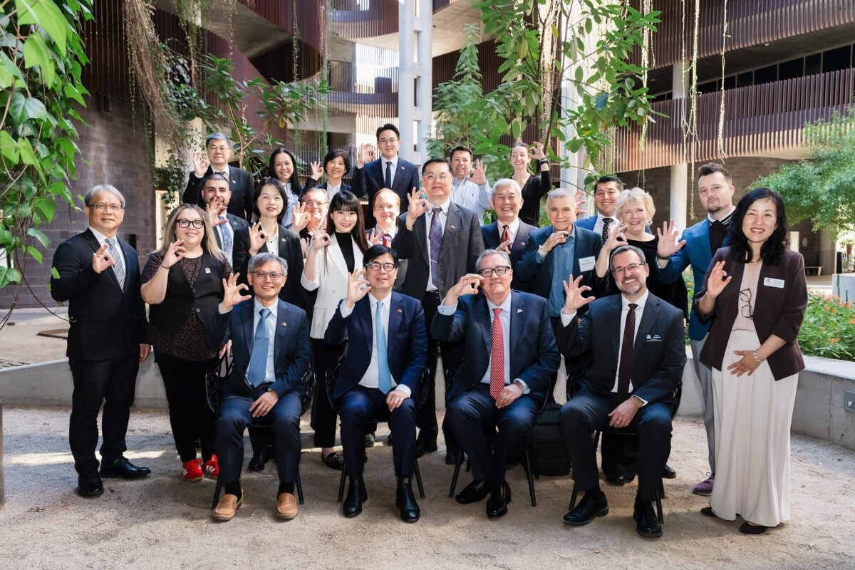 高雄直通「光學之谷」！陳其邁X中山大學布局矽光子　台美AI半導體合作啟動