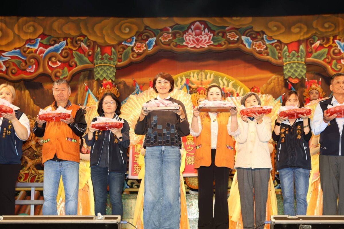 明華園「女神何仙姑」國姓巡演爆棚！許淑華縣長：讓國家級戲曲走入偏鄉