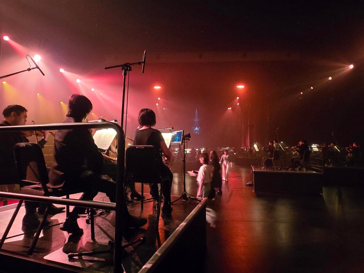 真正的沉浸式音樂體驗《浮聲之城》漫步台中街頭走進劇場舞台