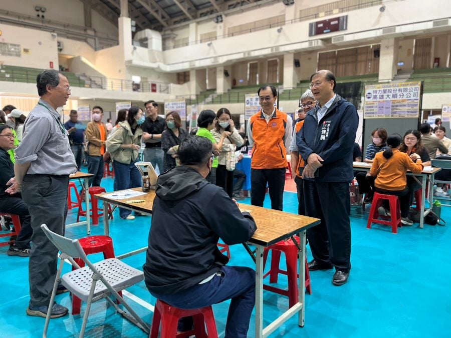 「薪動高雄 職得幸福」勞工局徵才活動　貼心提供履歷健檢增進求職自信