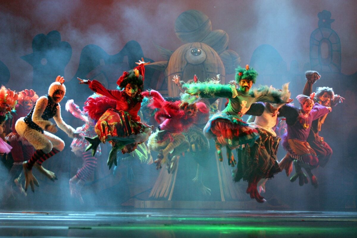 給屏東孩子的兒童節藝術大禮　紙風車《雞城故事》恆春屏東連演15場