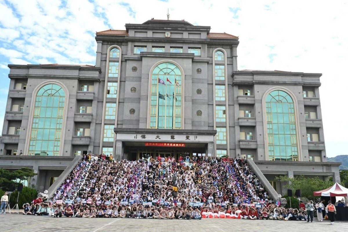 以教育利益眾生　慈明高中邁向全球化