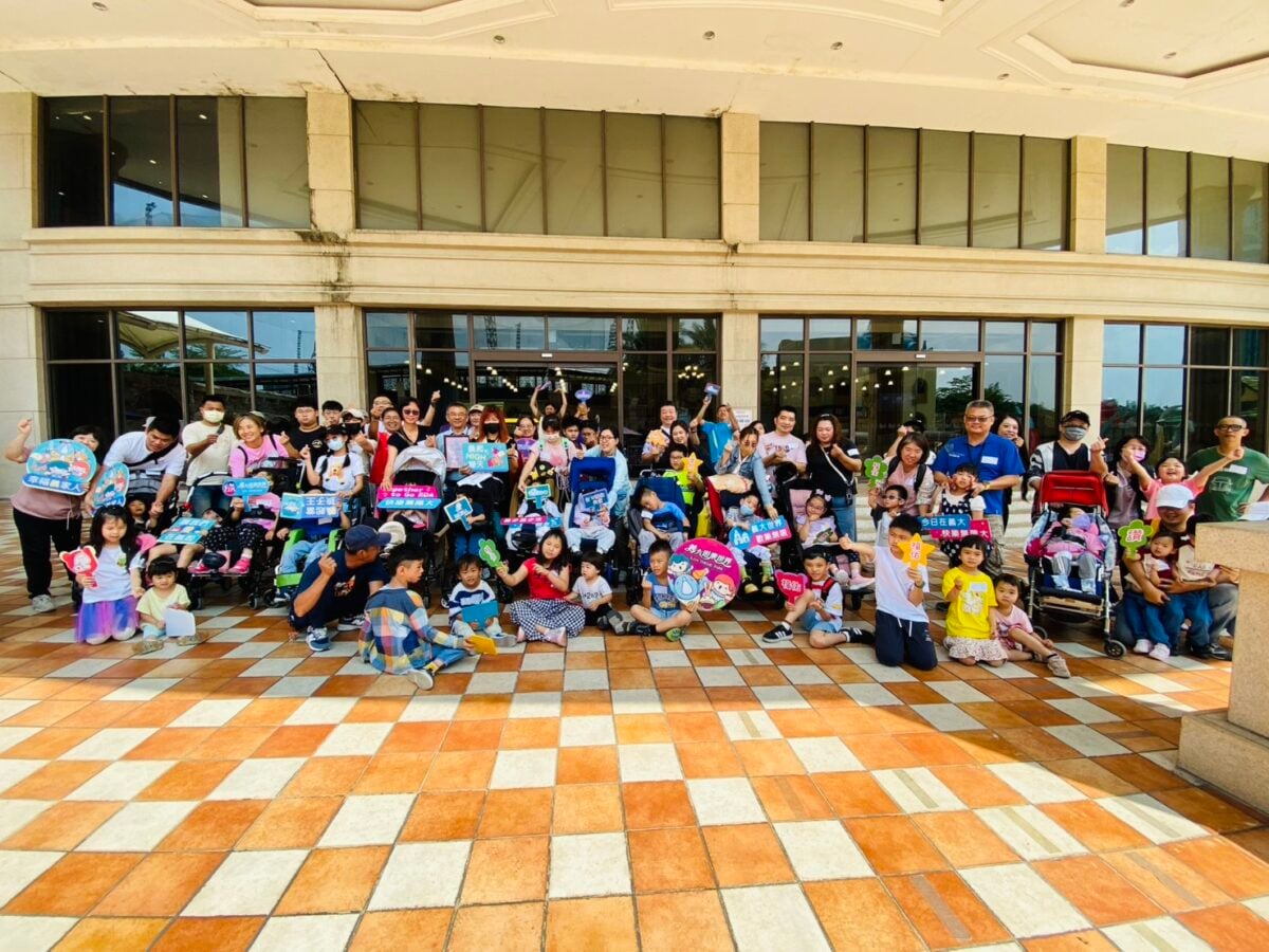 義大遊樂世界攜手福佑協會　打造慢飛天使友善遊樂體驗