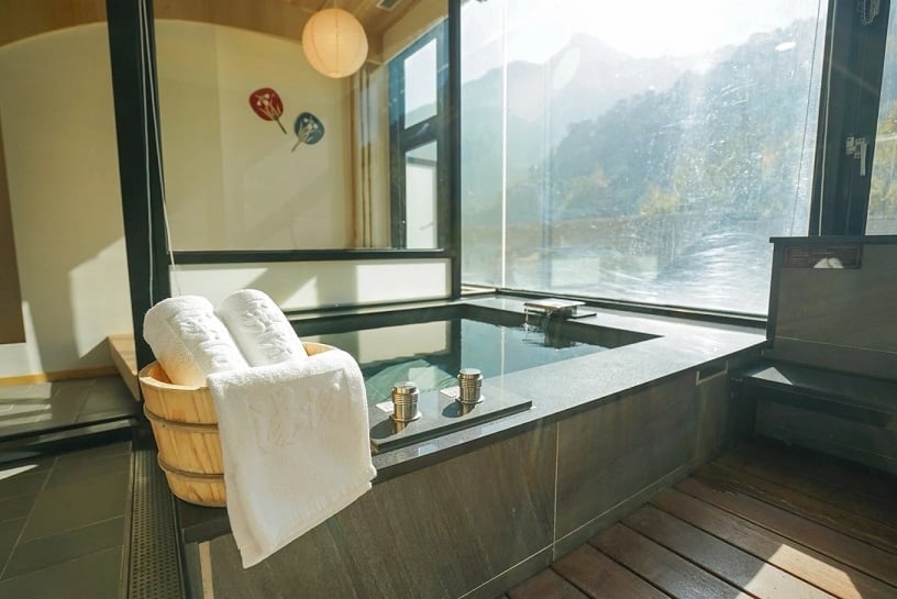 首獎榮耀加冕！春暖湯正好　走進苗栗泰安山林美人湯