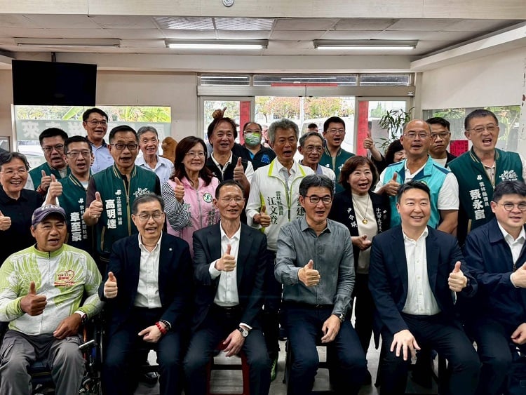 劉建國邀交通部長南下雲林　陳世凱：斗六高架化五月前完成審查、六月報院核定