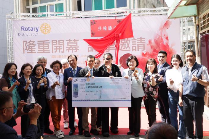 國際資金挹注270萬！雲林扶輪繡坊揭幕　助偏鄉女性翻轉人生