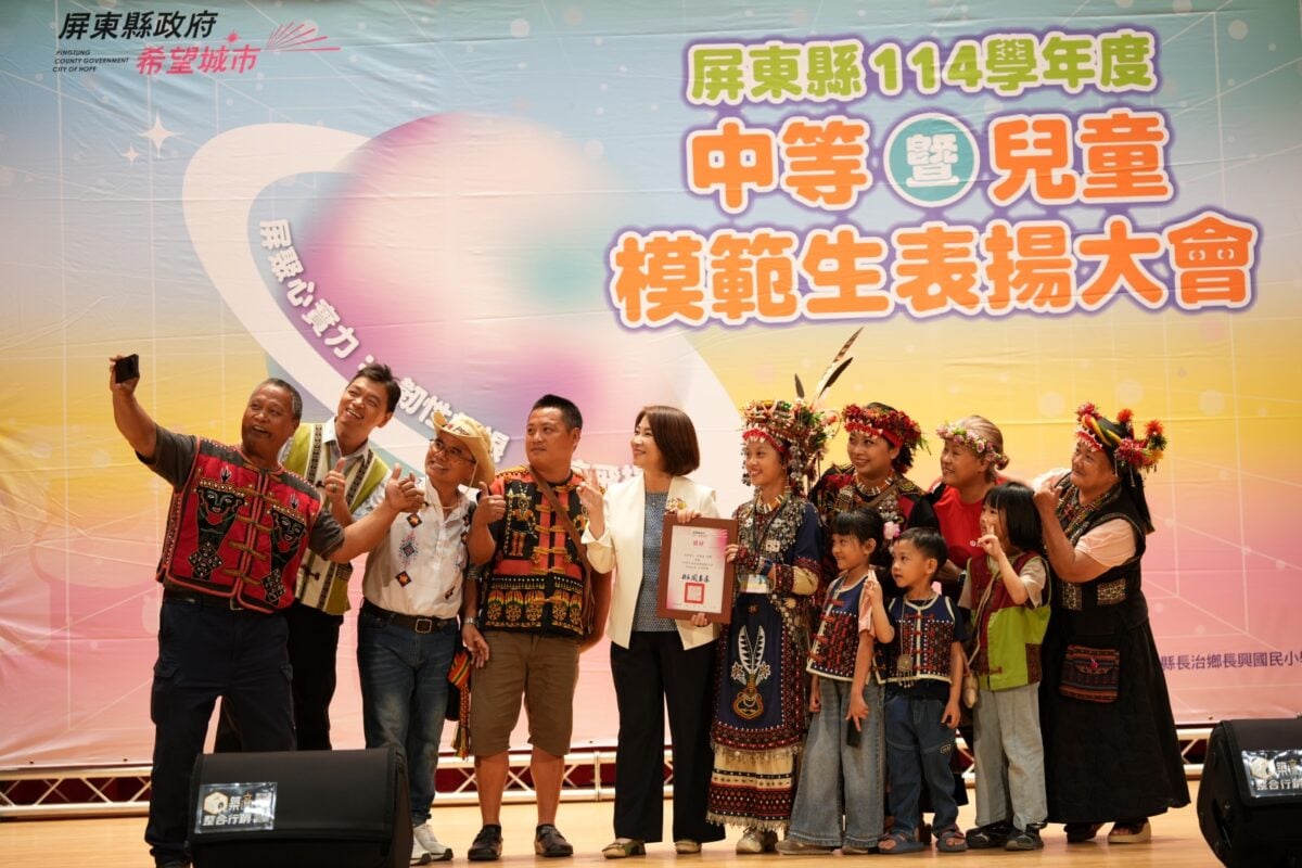 周春米縣長表揚263位模範生　勉勵學子仁慈助人、勇敢追夢
