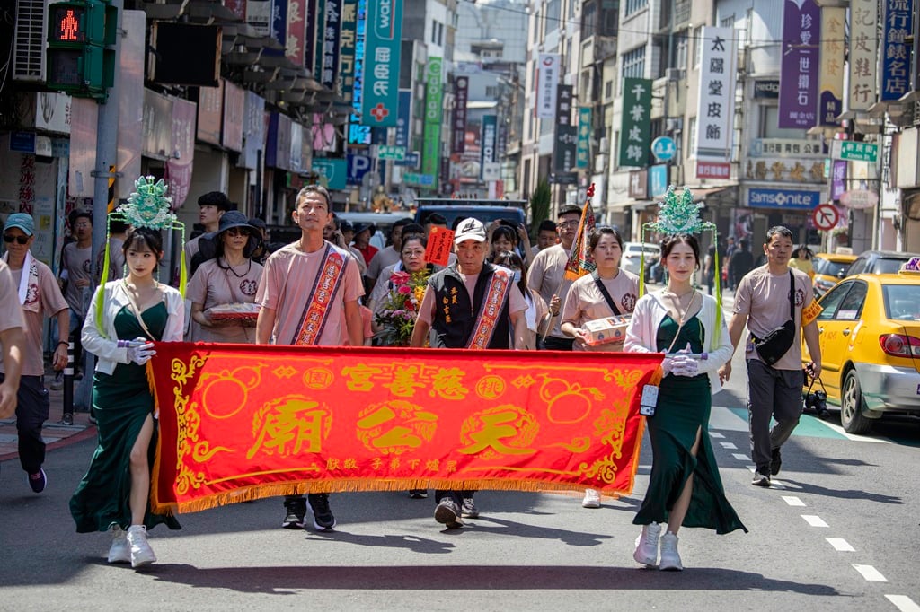 當天公走進街巷　給桃園的祝福翩然喜從天降