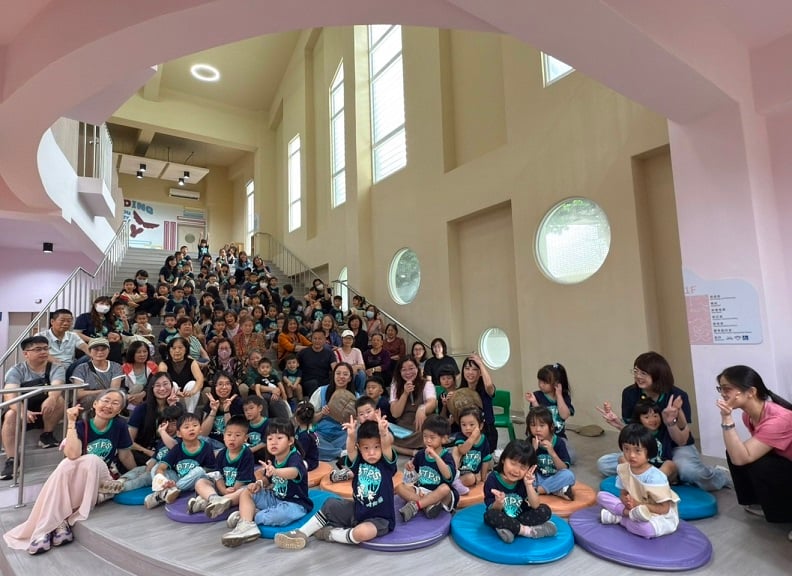 以鱟繪本串聯在地文化與世代情感　金門社會處推動老幼共學第20場　