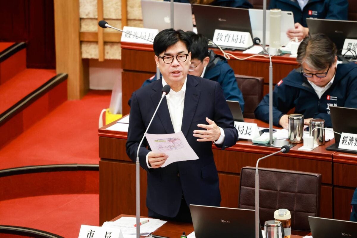 搶攻半導體S廊帶商機　陳其邁力拚高雄24小時國際機場定案