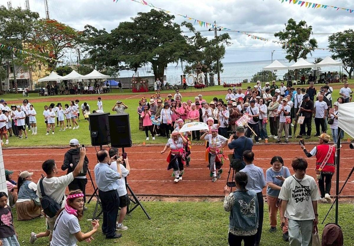 山海共學凝聚社區情誼　樟原國小百年校慶多族群文化祈福