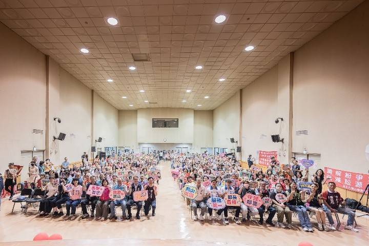 鳳山區表揚294位特優暨資深鄰長　肯定基層服務精神凝聚社區力量