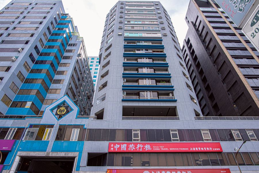 高市大廈自主都市更新整建拉皮修繕工程　京典開發樹立良好示範案例