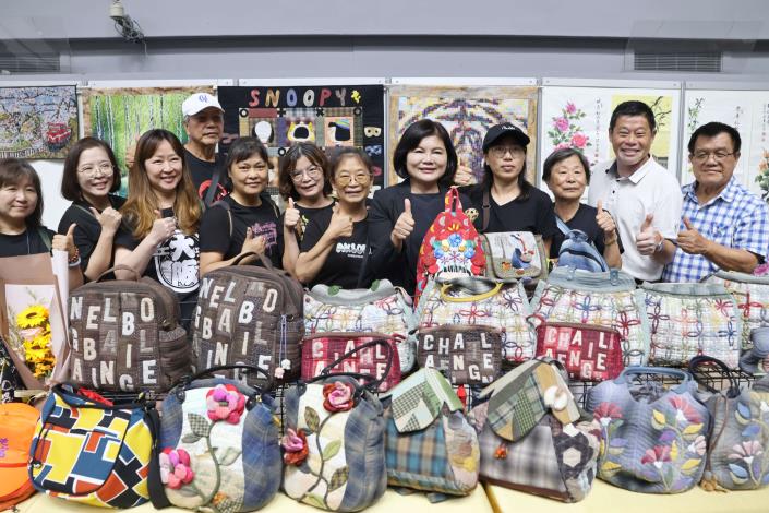 ▲雲林縣四所社區大學首度聯合成果展，展現終身學習精彩多元碩果。(記者劉峻文攝)