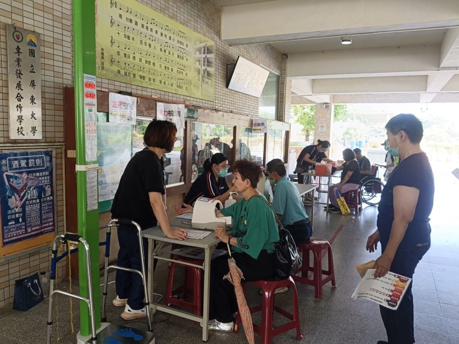 防保健與科技體適能檢測　高醫岡山醫院深入社區推動健康台灣政策願景
