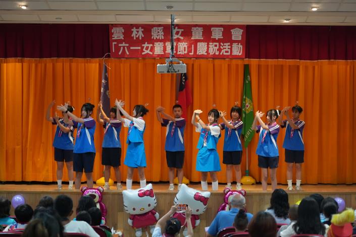 張麗善縣長與女童軍歡慶佳節　鼓勵服務學習培養未來人才