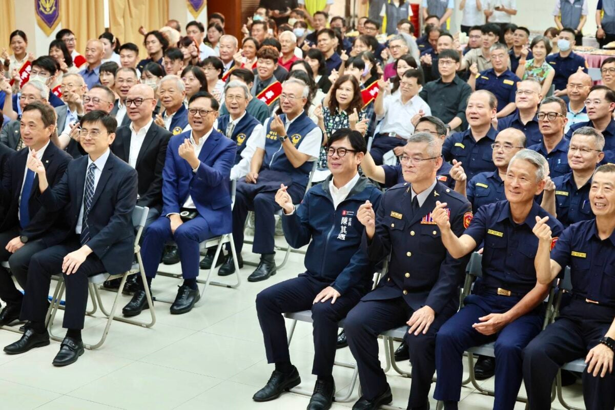 警察節表揚大會　陳其邁感謝同仁締造施政滿意度第一佳績