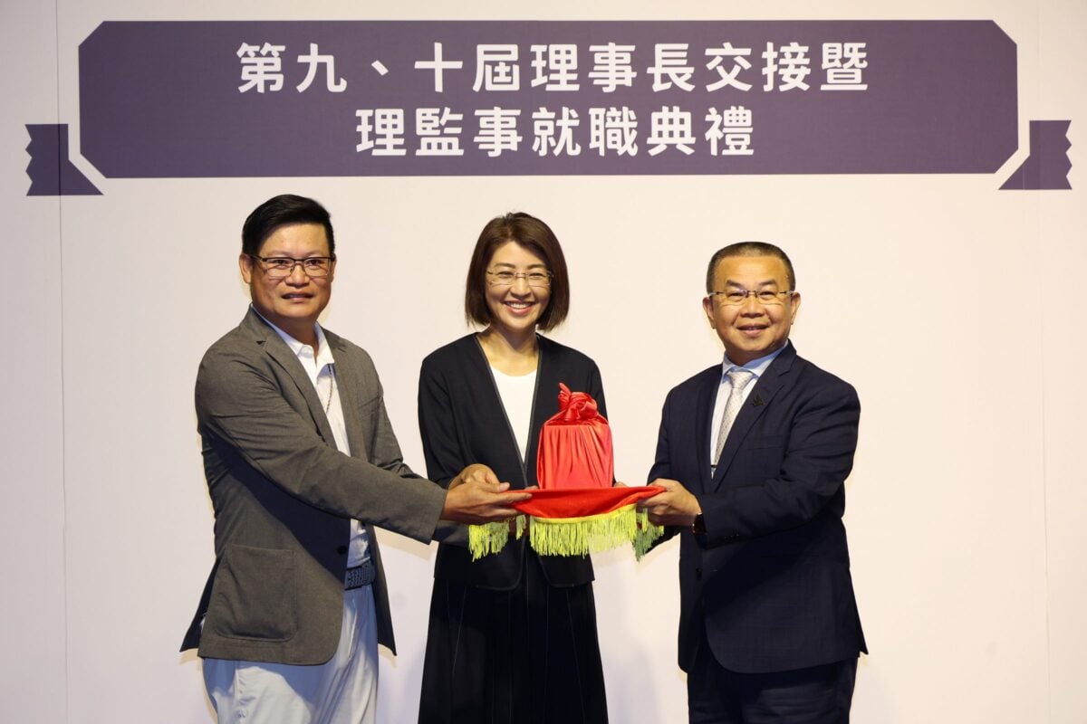 南投觀光產業聯盟理事長交接　許淑華盼產官學共創觀光新榮景