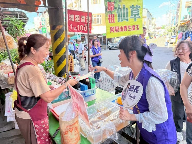 一步一腳印深入地方「家戶拜訪」發掘問題 　吳品叡：義竹的爭議不能犧牲地方建設