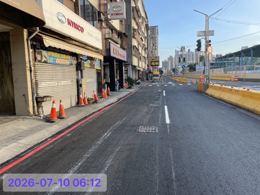 捷運黃線施工路段路面改善　7/12起夜間施工　建工、本館、球場路實施交通維持改道