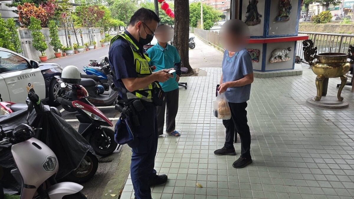 買個饅頭走了4公里　嬤說這句話串起暖心接力