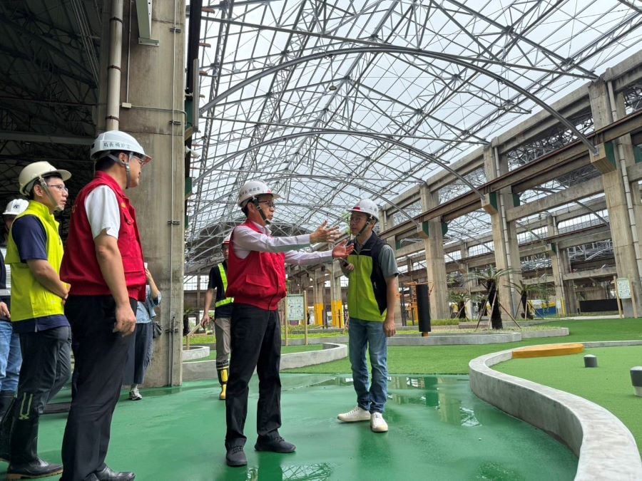 中度颱風巴威來襲　林欽榮副市長視察高雄親子遊樂園區防颱整備