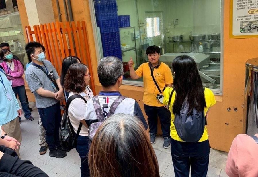喜憨兒基金會打造冷凍食品庇護工場結合數位故事館　成企業ESG與校園參訪新亮點