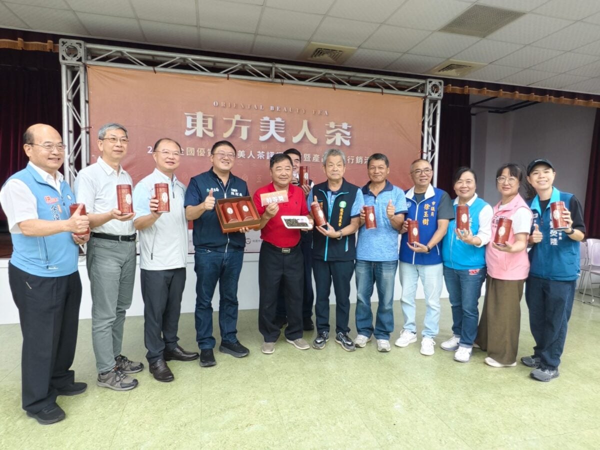 2026全國優質東方美人茶評鑑揭曉　苗栗縣銅鑼鄉茶農韓順雄勇奪特等獎