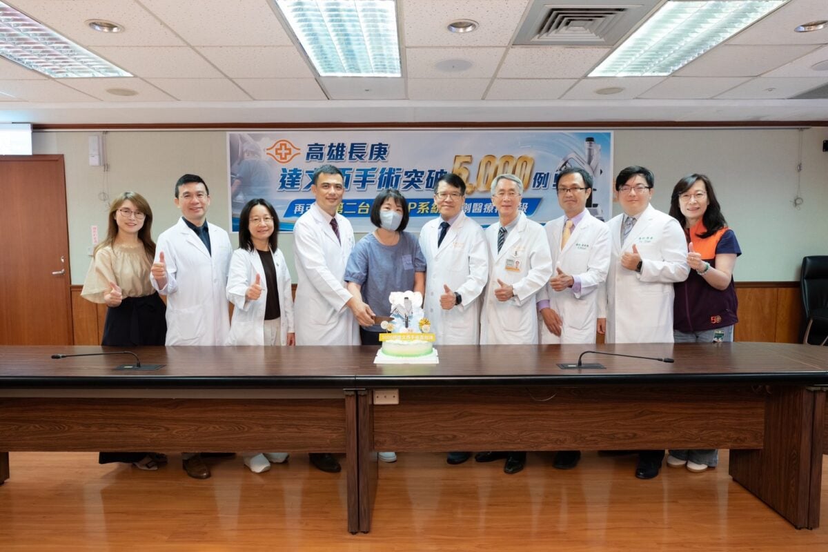 高雄長庚達文西手術突破5千例　再添第二台單孔SP系統擴大微創量能