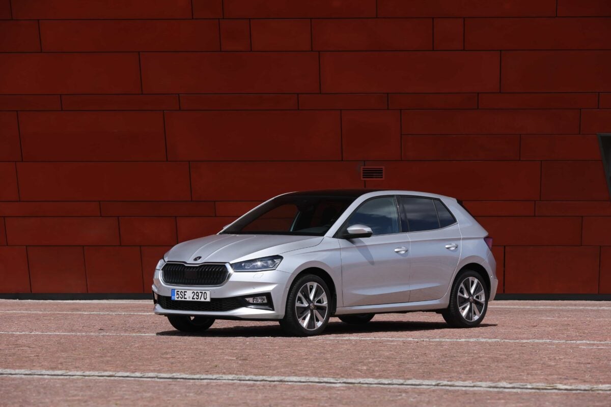 ▲Skoda Fabia率先接軌2027年式,全面升級疲勞監測與駕駛注意力提醒警示系統,為都會移動帶來更完整的安全防護。