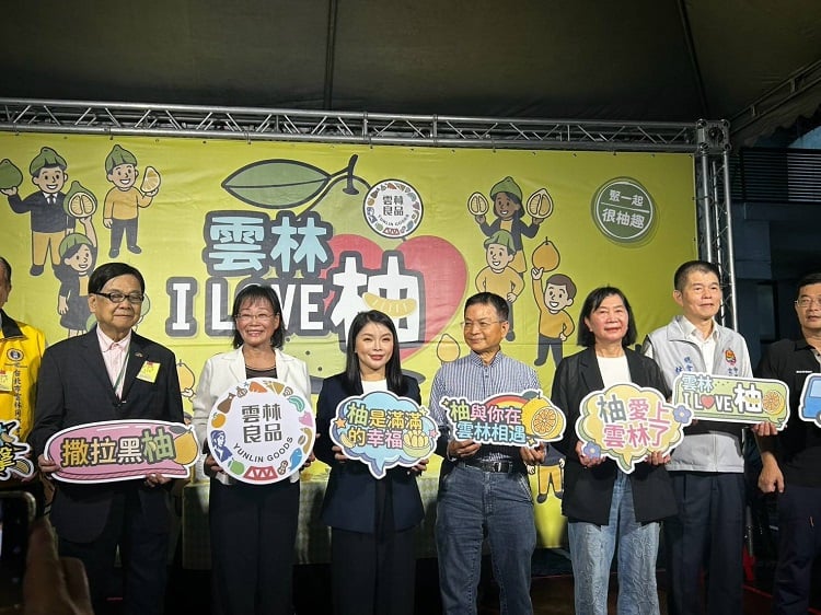 為農民打通銷路！張嘉郡行銷斗六文旦　號召全民挺農